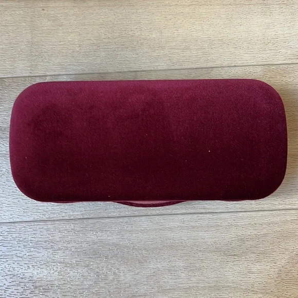 Gucci Case - Picture 4 of 6